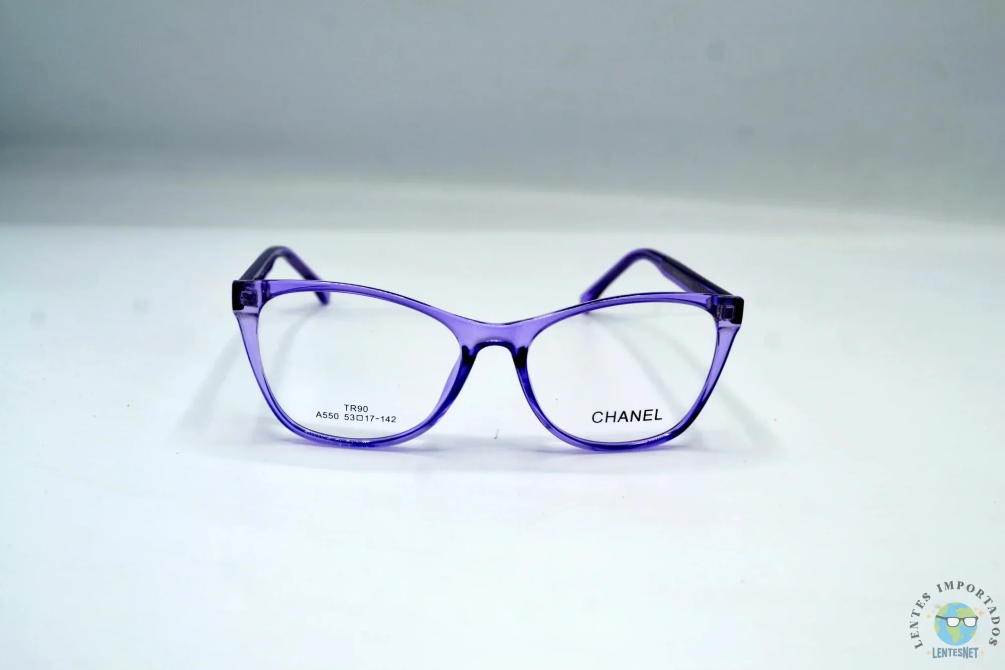 Chanel | Lentes Marca Chanel Color Morado Transparente A550 C3 | Modelo: Chanel A550 C3 Color: Morado Transparente